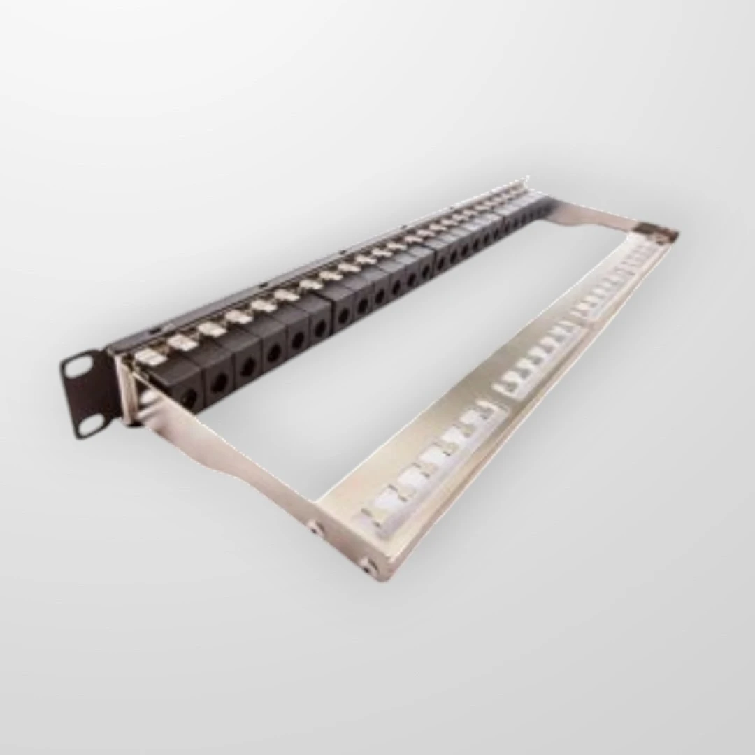 6U Празен FORMRACK FORM F111KP6U